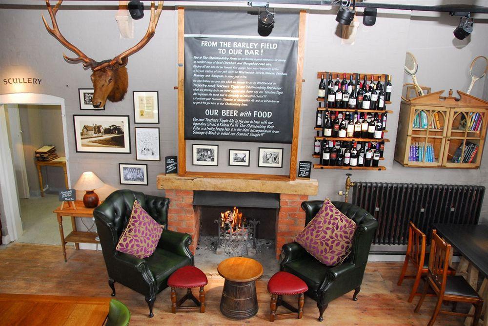 The Cholmondeley Arms Hotell Wrenbury Exteriör bild