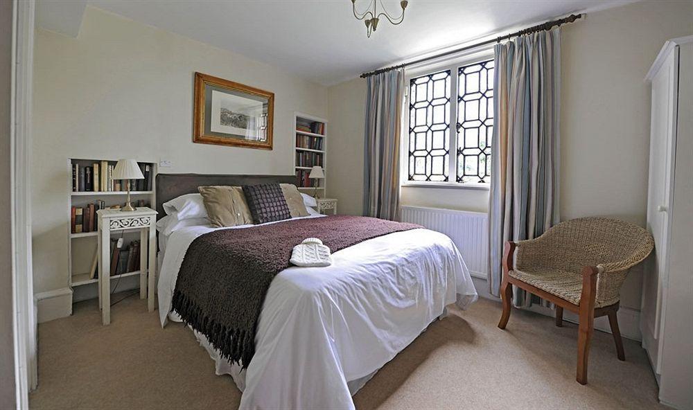 The Cholmondeley Arms Hotell Wrenbury Exteriör bild